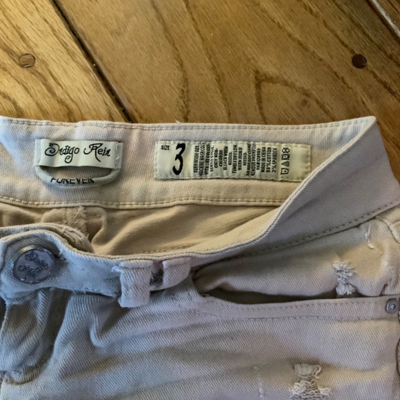 Tan shorts - Picture 5 of 5